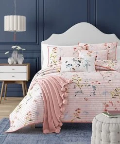 Five Queens Court Blakely Rose Quilt