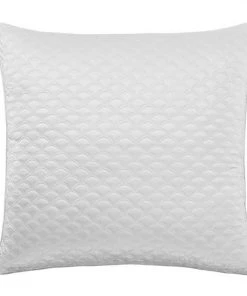 Five Queens Court Lincoln Quilt Set With Shams -J. Queen New York shop unnamed file 109