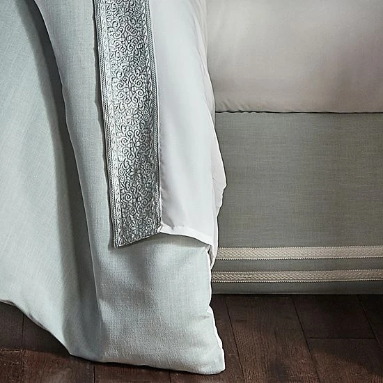 Five Queens Court Patrice Comforter Set With Shams 5 Five Queens Court Patrice Comforter Set With Shams - Image 3