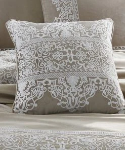 Five Queens Court Othello Linen 20" Square Decorative Throw Pillow -J. Queen New York shop unnamed file 1279