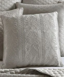 Five Queens Court Lincoln 18" Square Throw Pillow -J. Queen New York shop unnamed file 1535