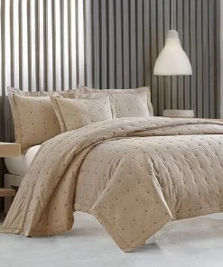 Five Queens Court Ethan Quilt Set With Shams -J. Queen New York shop unnamed file 1605