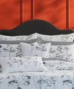 Five Queens Court Bonnie Euro Sham Orange -J. Queen New York shop unnamed file 1656