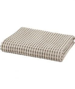 Five Queens Court Pine Beach Chambray Throw White -J. Queen New York shop unnamed file 212