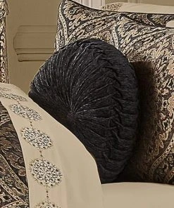 Five Queens Court Jeremy Black Tufted Round Decorative Throw Pillow -J. Queen New York shop unnamed file 216
