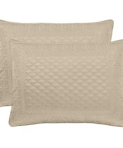 Five Queens Court Lincoln Quilt Set With Shams -J. Queen New York shop unnamed file 293