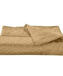 Five Queens Court Lincoln Quilt Set With Shams -J. Queen New York shop unnamed file 310