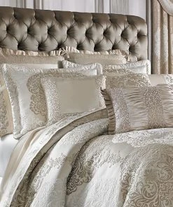 Five Queens Court Lambert Comforter Set With Shams -J. Queen New York shop unnamed file 472
