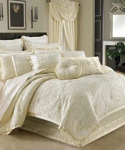 Five Queens Court Maddison Comforter Set With Shams