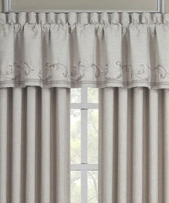 J. Queen New York shop -J. Queen New York shop unnamed file 627