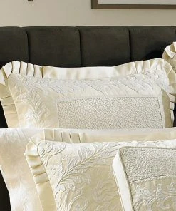 Five Queens Court Maddison Euro Sham -J. Queen New York shop unnamed file 648