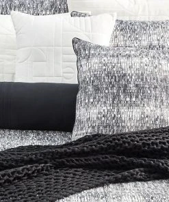 Five Queens Court Benson Comforter Set With Shams -J. Queen New York shop unnamed file 657