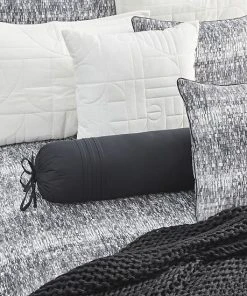 Five Queens Court Benson Comforter Set With Shams -J. Queen New York shop unnamed file 658