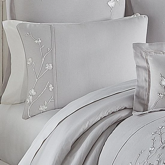 Five Queens Court Cherie Comforter Set 5 Five Queens Court Cherie Comforter Set - Image 3