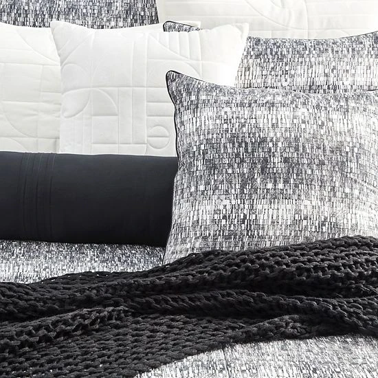 Five Queens Court Benson Duvet Cover 4 Five Queens Court Benson Duvet Cover - Image 2