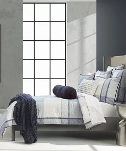 Five Queens Court Louis Comforter Set With Sham