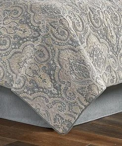 Five Queens Court Angelo Spa 4-piece Comforter Set 9 Five Queens Court Angelo Spa 4-piece Comforter Set -J. Queen New York shop unnamed file 895