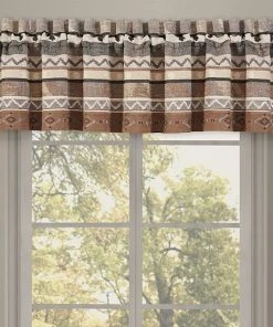 Five Queens Court Tatum Gold Window Straight Valance