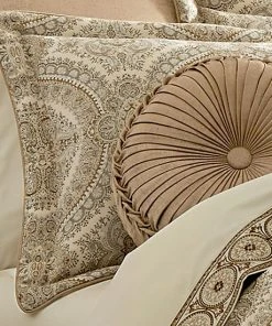 Five Queens Court Savannah Comforter Set -J. Queen New York shop unnamed file 978