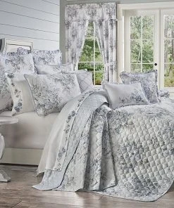 Five Queens Court Estelle Blue Quilt Set