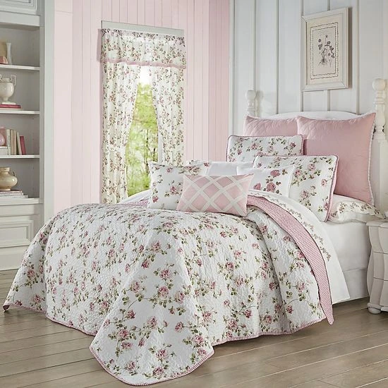 Five Queens Court Rosemary Rose Quilt Set 3 Five Queens Court Rosemary Rose Quilt Set